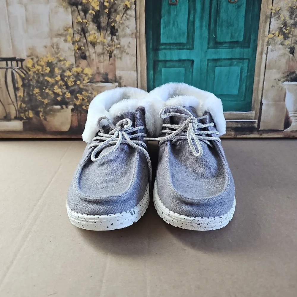 Hey Dude Britt Winter Boots Womens 8 Faux Fur Comfort Moc Toe Gray 121774000